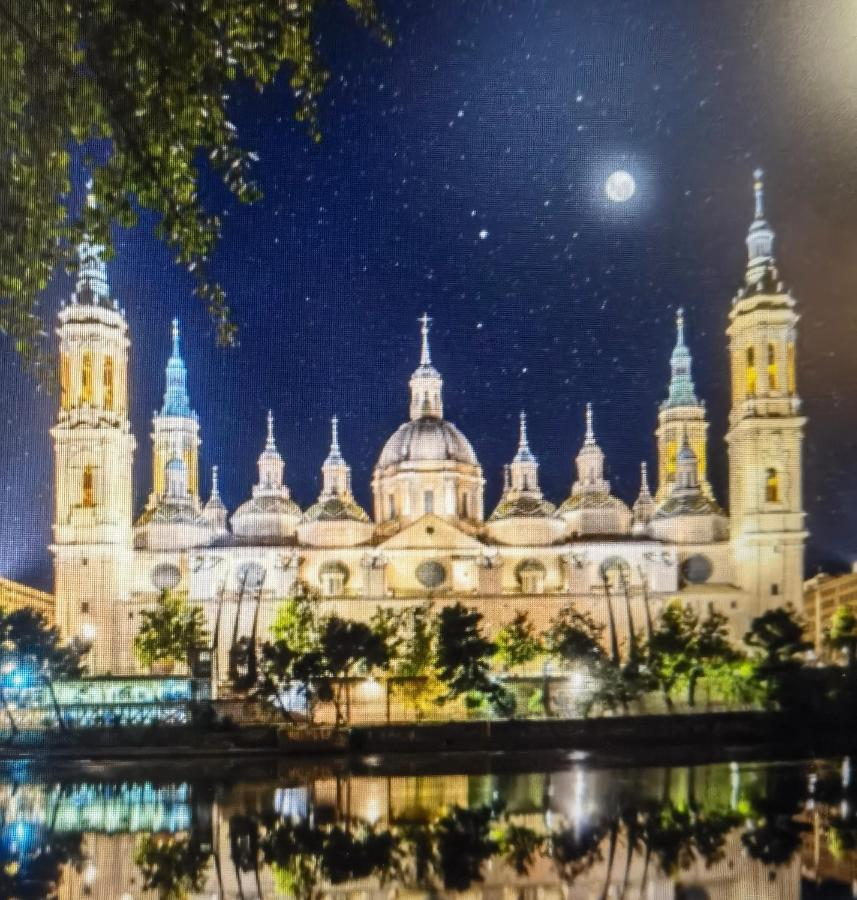 Zentro Urrea Appartement Zaragoza Buitenkant foto